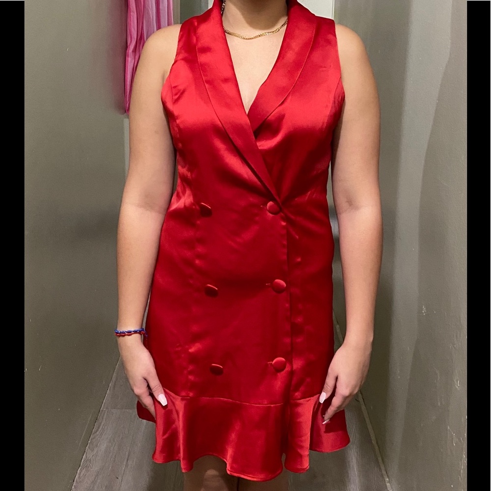 Red tuxedo dress